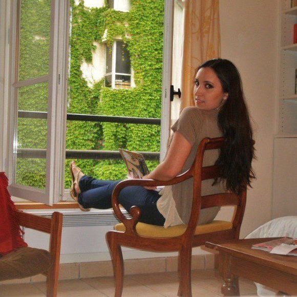 Meet your Posher, Courtney