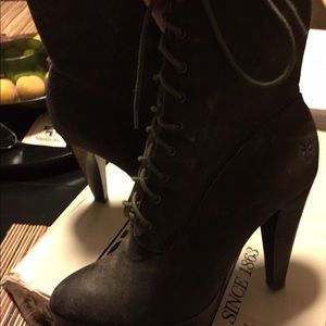 Frye Harlow Lace Up