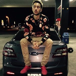 Meet your Posher, Alphonso