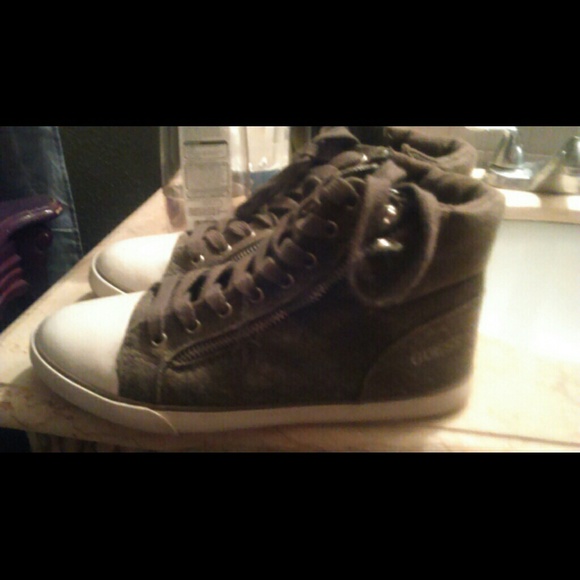 Guess Olive Green Sneakers