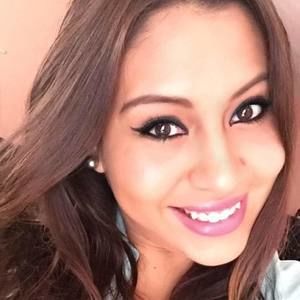 Meet your Posher, Adry