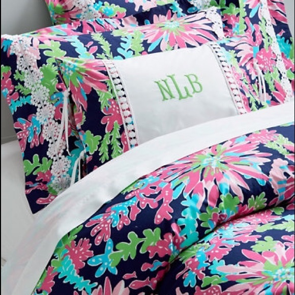 Lilly Pulitzer Other - Lilly Pulitzer Sippin' and Trippin' duvet cover