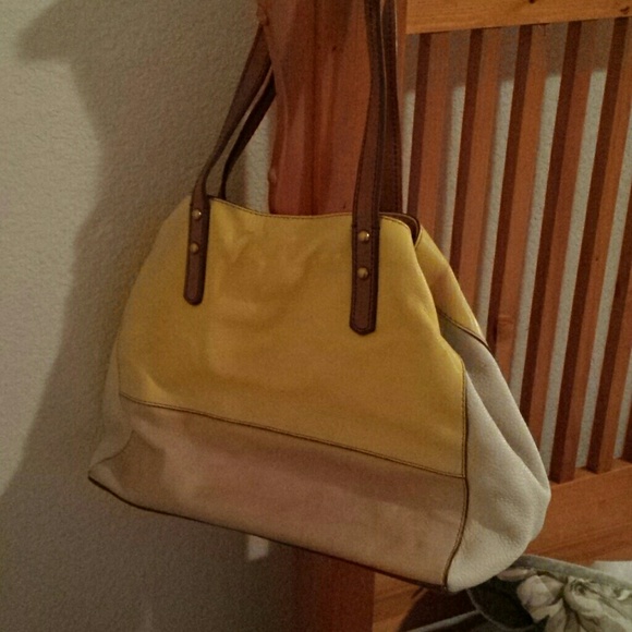 Purse - Picture 3 of 4