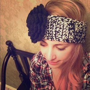 Flower Ear Warmer🌼