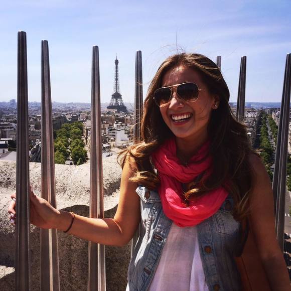 Meet your Posher, Neylu - Picture 1 of 1