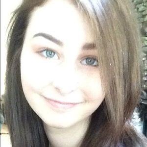 Meet your Posher, Alissa