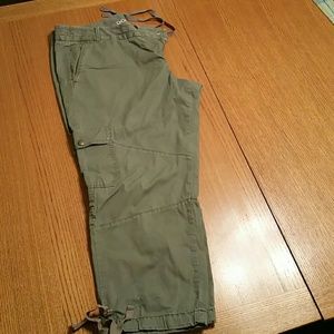 Cargo capris