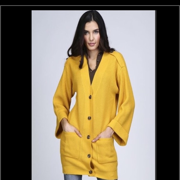 Price drop! Sweater