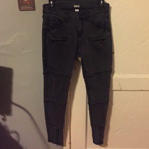 Urban Outfitters Smoky Grey Jeans. Size 28