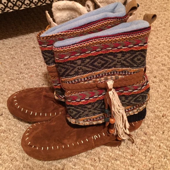 Women's size 8 Muk Luk 'Ricki' Slippers