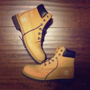 Girls Wheat Timberland Boots