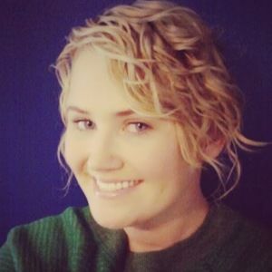 Meet your Posher, April