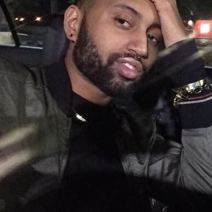 Meet your Posher, Christopher