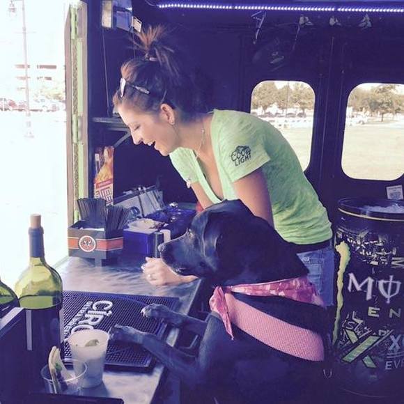 Meet your Posher, Crystal