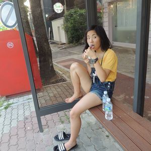 Meet your Posher, Haejin