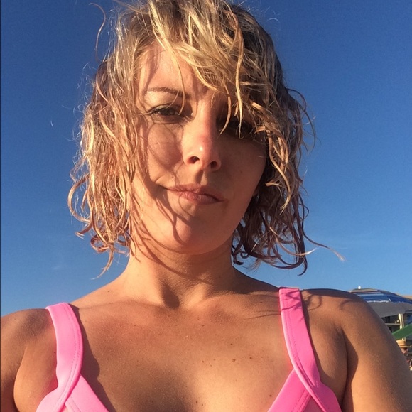 Meet your Posher, Nikki