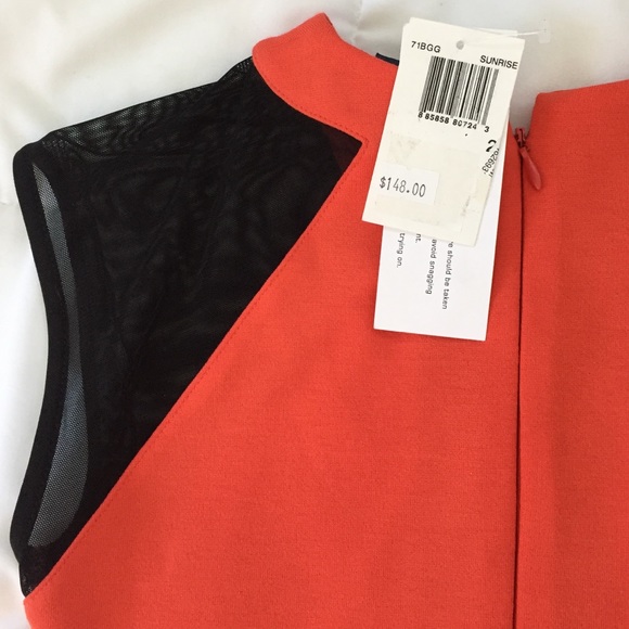 French Connection dress. Size 2✨ - Picture 4 of 4