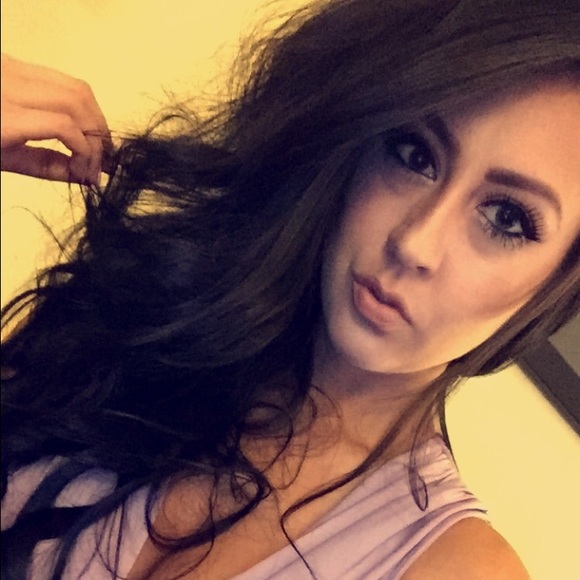 Meet your Posher, Christina