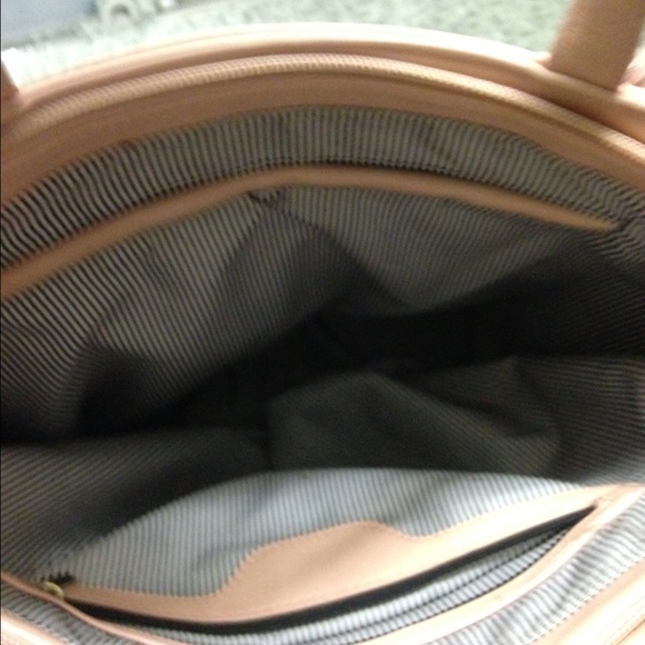 Purse - Picture 3 of 3