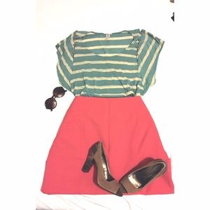 ❌SOLD❌Check it out brand high low striped tea
