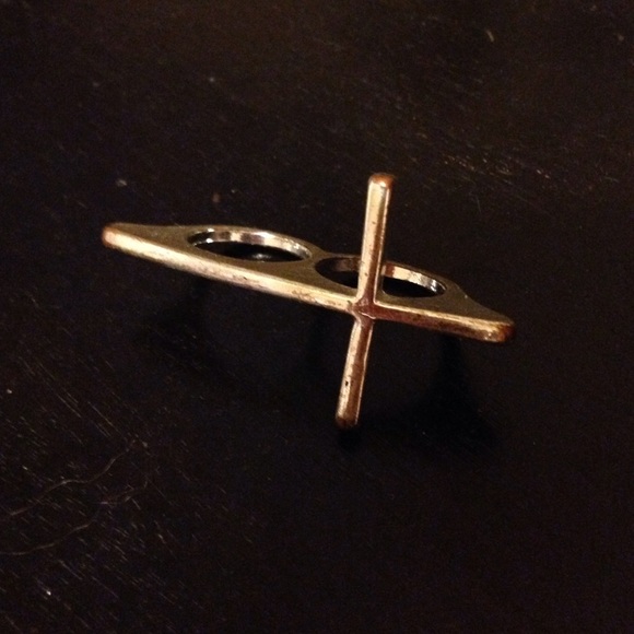 "Cross" Ring - Picture 1 of 3
