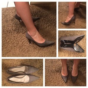 Nine West Point toe short heel shoes
