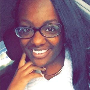 Meet your Posher, Nyla