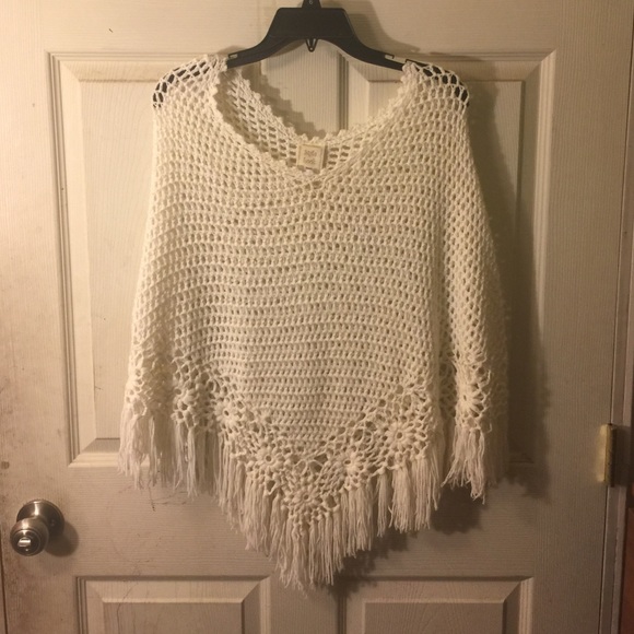 Cream poncho