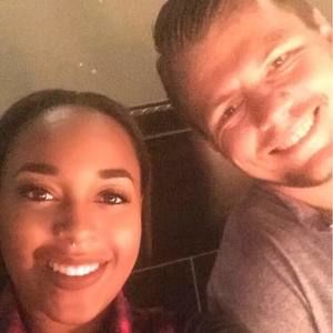 Meet your Posher, Elise