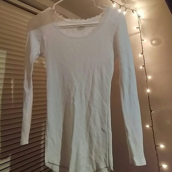 White 3/4 sleeve tee from aerie