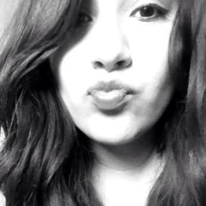 Meet your Posher, Leslie