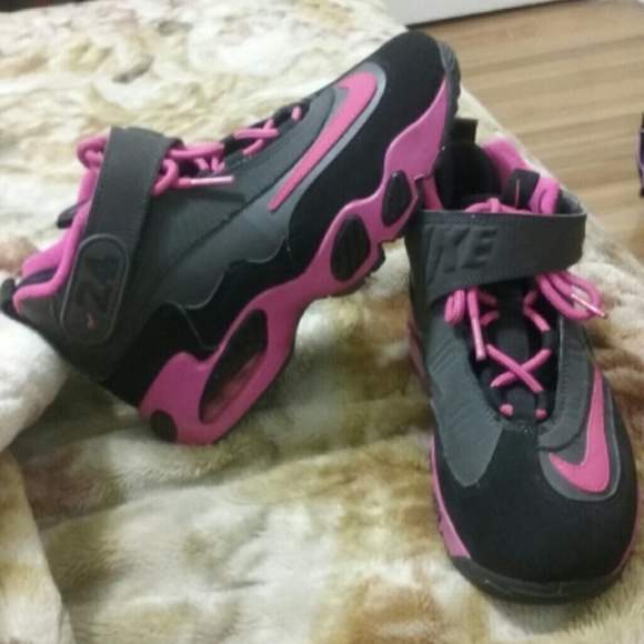 Griffeys size 5 in women