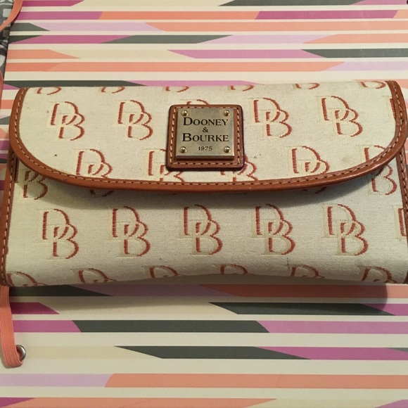 Dooney & Burke wallet