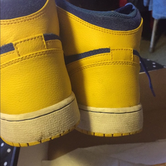 LANEY 1s SOLD - Picture 3 of 3