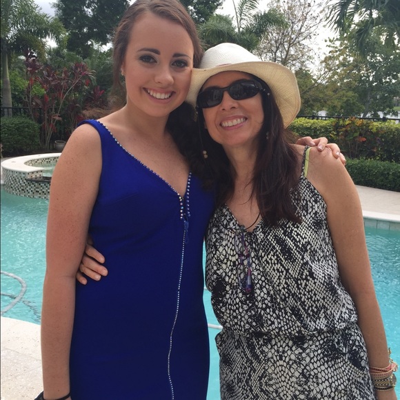 Meet your Posher, Sandra - Picture 2 of 4