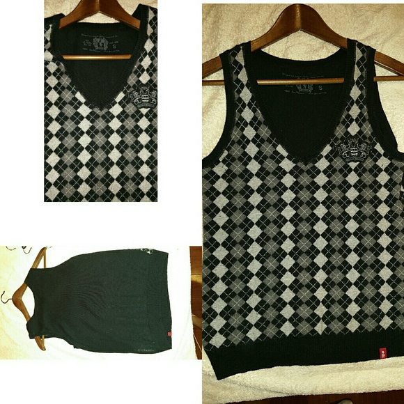 Checkered sleeveless vest - Picture 1 of 1