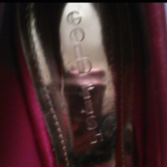 Pumps - Picture 4 of 4