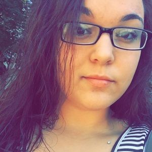 Meet your Posher, Natasha