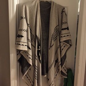 Aztec poncho one size