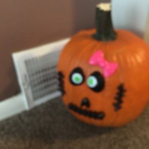 Meet your Posher, Nora