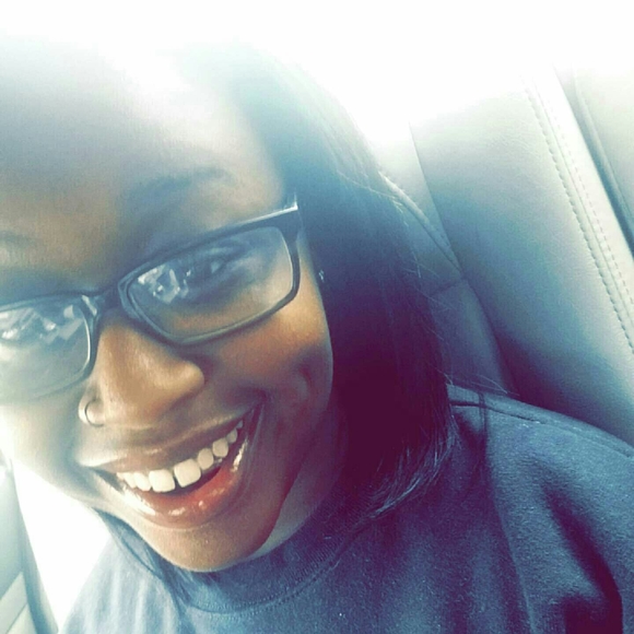 Meet your Posher, Keisha