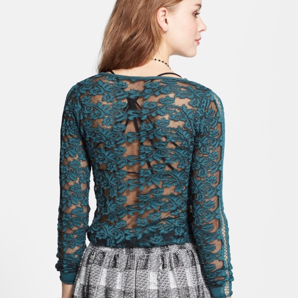 FINAL SALE 🆕FP loral textured sheer pullover - Picture 3 of 4