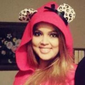 Meet your Posher, Liz