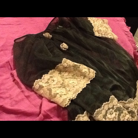 Vintage 1940's ladies bed jacket