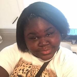 Meet your Posher, Alethea