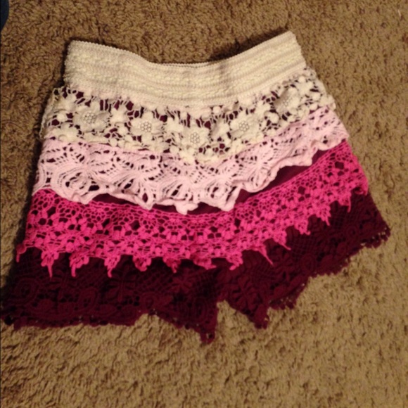Ombré lace shorts❤️💕