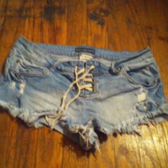 Billabong shorts