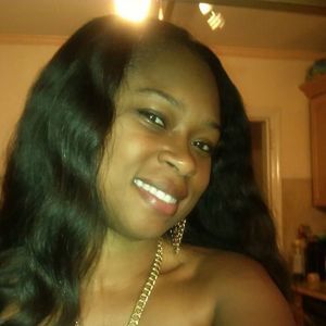 Meet your Posher, Kenida