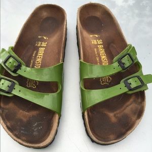 Frog green Birkenstock