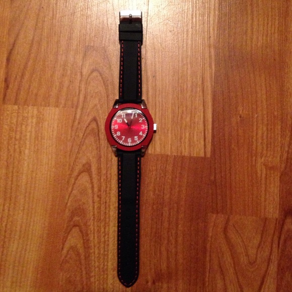 Red & black rubber band mens watch red& white face - Picture 2 of 4